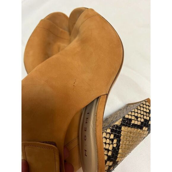 M. Gemi Stagione in Soft Tan Suede with Python Heeln Sz. 38 (US 7.5) - Picture 6 of 6